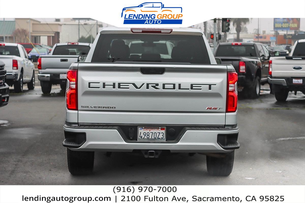 Used 2022 Chevrolet Silverado 1500 RST w/ LPO, Dark Essentials Package RWD image 3