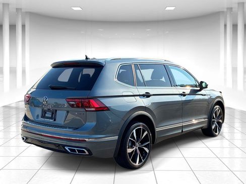 Certified 2024 Volkswagen Tiguan SEL R-Line AWD/4WD image 7