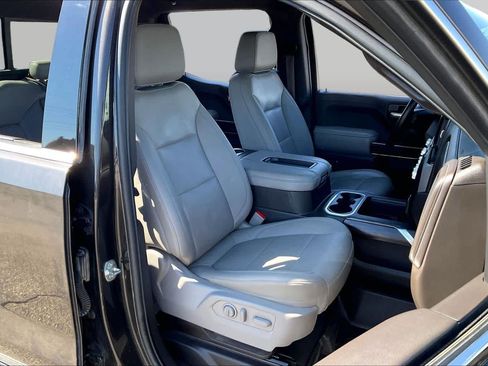 Used 2021 GMC Sierra 1500 SLT w/ SLT Convenience Package AWD/4WD image 9