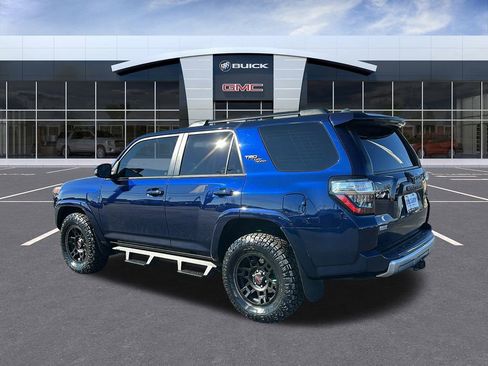Used 2023 Toyota 4Runner TRD Off-Road Premium image 3