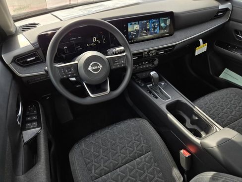 New 2026 Nissan Kicks SV image 15