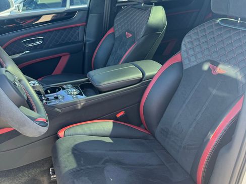 Used 2022 Bentley Bentayga Speed image 10