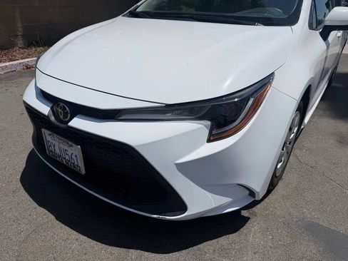 Used 2021 Toyota Corolla L FWD image 5