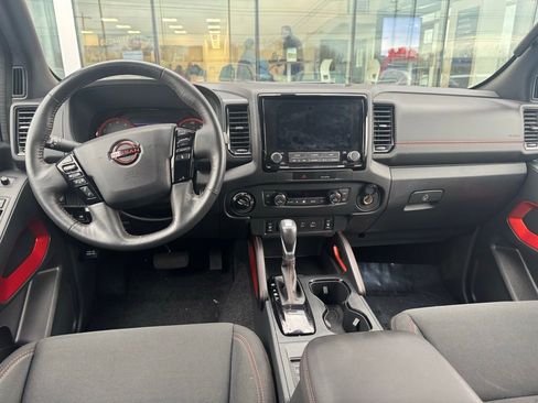 Used 2023 Nissan Frontier PRO-4X w/ Pro Convenience Package image 10