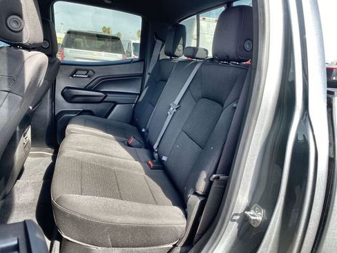 Certified 2025 Chevrolet Colorado LT w/ Advanced Trailering Package image 16