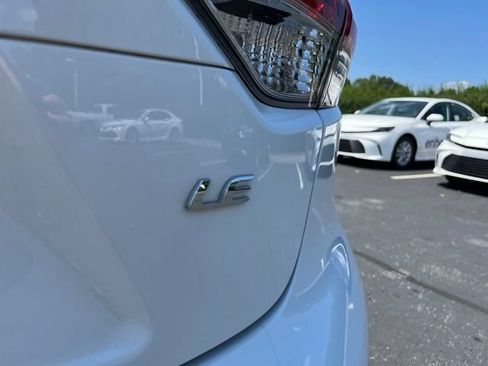 Used 2024 Toyota Corolla LE FWD image 9