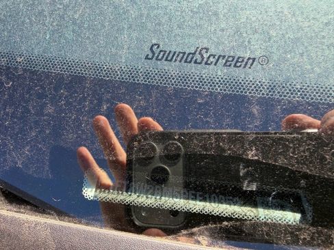 Used 2023 Ford F250 Lariat w/ Lariat Ultimate Package image 5