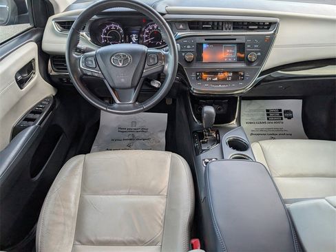 Used 2013 Toyota Avalon XLE image 26