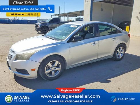 Used 2013 Chevrolet Cruze LS image 1