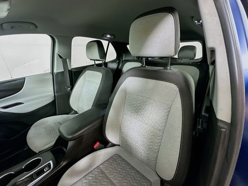 Used 2022 Chevrolet Equinox LT image 19