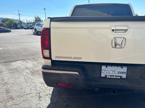 Used 2017 Honda Ridgeline RTL-E image 8