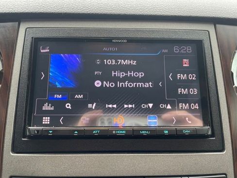 Used 2012 Ford F350 Lariat image 22