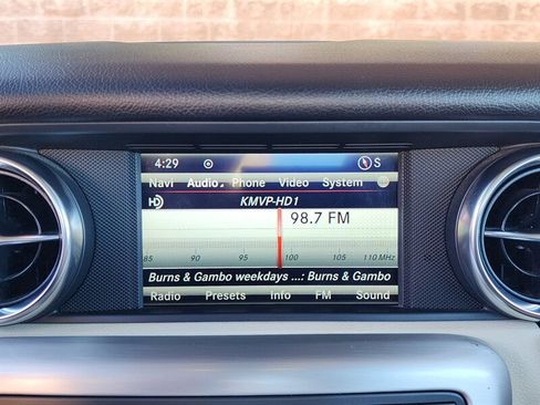 Used 2015 Mercedes-Benz SLK 250 w/ Premium Package image 49