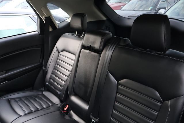 Used 2024 Ford Edge SEL w/ Convenience Package AWD/4WD image 10