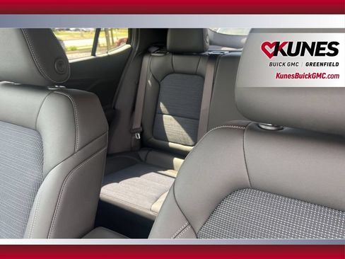 New 2026 Buick Envista Sport Touring w/ Convenience I Package FWD image 33