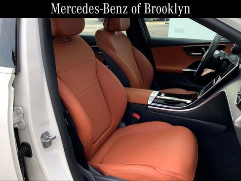 Certified 2025 Mercedes-Benz C 300 4MATIC Sedan image 8