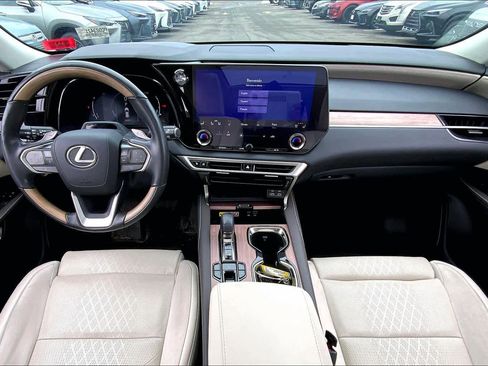 Used 2023 Lexus RX 350 AWD w/ Accessory Package (K3) image 16