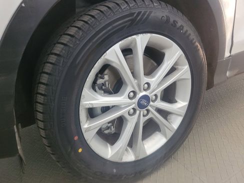 Used 2019 Ford Escape SE AWD/4WD image 31