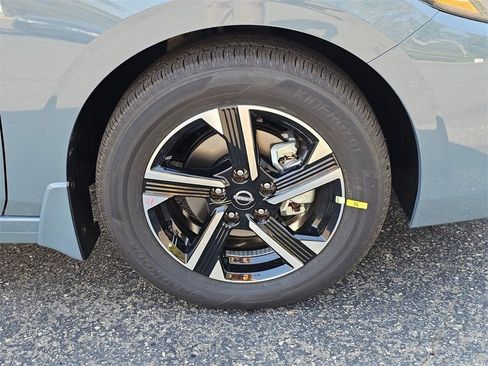 New 2025 Nissan Sentra SV image 28