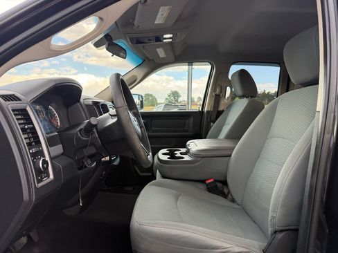 Used 2018 RAM 1500 Express w/ Express Value Package AWD/4WD image 20