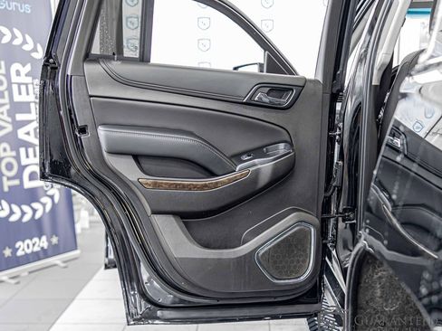 Used 2019 Chevrolet Tahoe LS AWD/4WD image 32