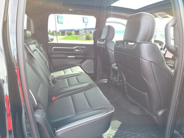 Used 2025 RAM 1500 Laramie w/ Night Edition AWD/4WD image 30