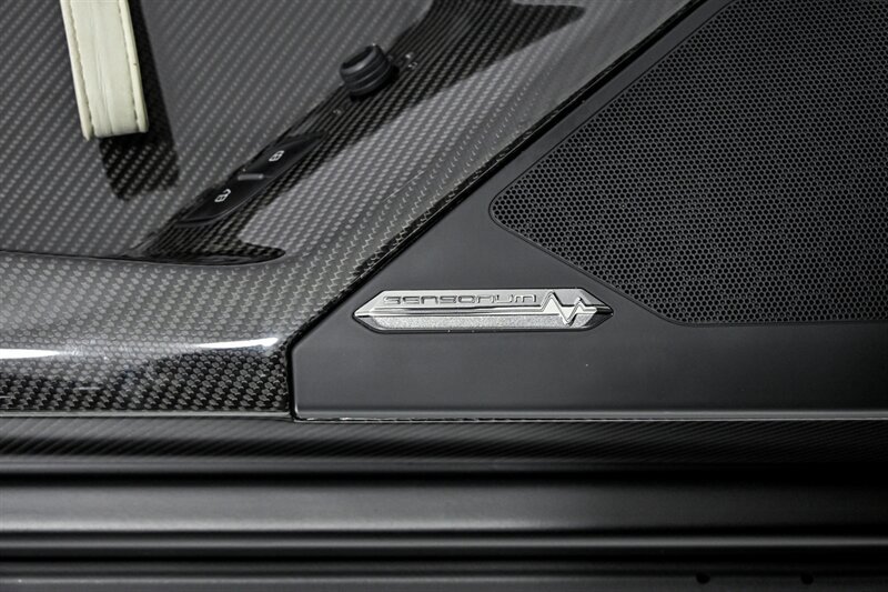 Used 2020 Lamborghini Aventador SVJ AWD/4WD image 41
