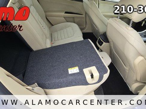 Used 2016 Ford Fusion SE FWD image 22
