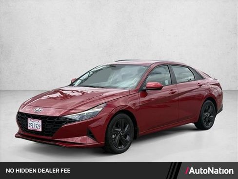 Certified 2023 Hyundai Elantra SEL FWD image 1