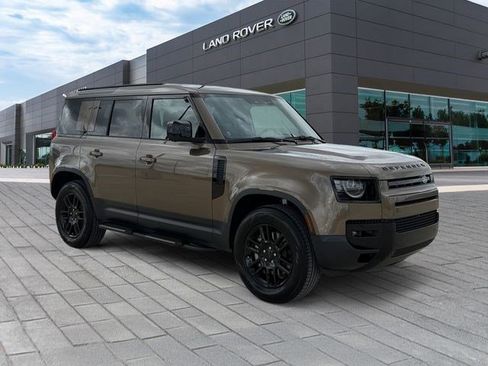 New 2026 Land Rover Defender 110 S AWD/4WD image 7