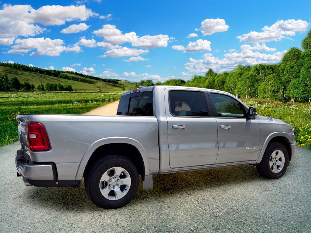 Used 2025 RAM 1500 Big Horn AWD/4WD image 6