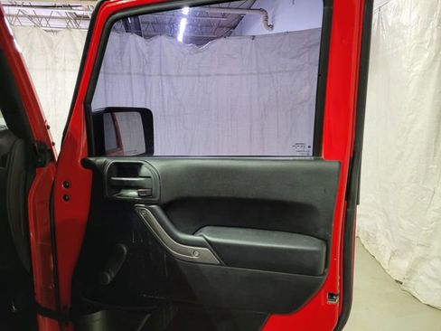 Used 2015 Jeep Wrangler Unlimited Sport image 48