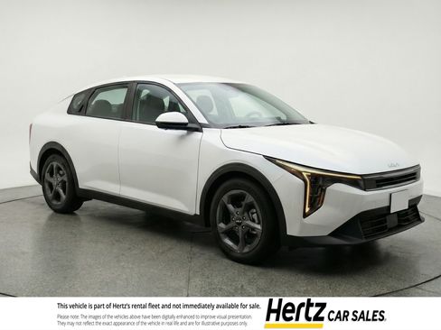 Used 2025 Kia K4 FWD image 1