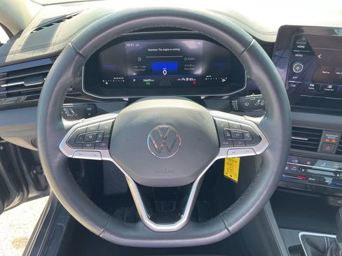 Used 2025 Volkswagen Jetta S FWD image 12