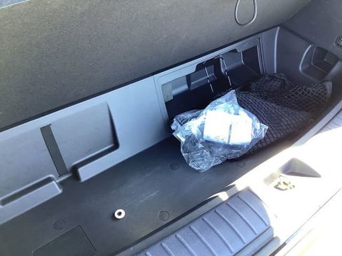 Used 2022 Hyundai Palisade SEL w/ Premium Package image 32