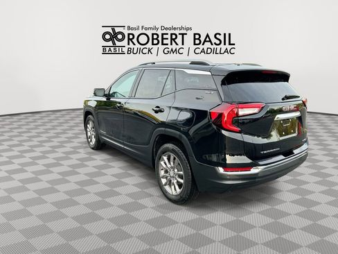 Used 2023 GMC Terrain SLT AWD/4WD image 6