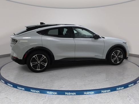 Certified 2023 Ford Mustang Mach-E Premium AWD/4WD image 4