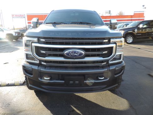 Used 2020 Ford F250 Platinum image 4