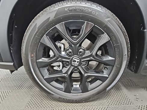 Used 2025 Honda HR-V Sport image 40
