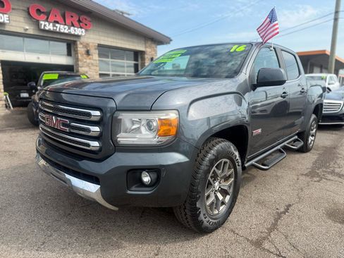 Used 2016 GMC Canyon SLE w/ All Terrain Adventure Package image 9