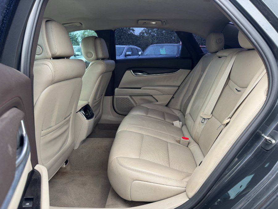 Used 2014 Cadillac XTS FWD image 16
