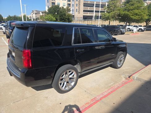 Used 2019 Chevrolet Tahoe Premier RWD image 4