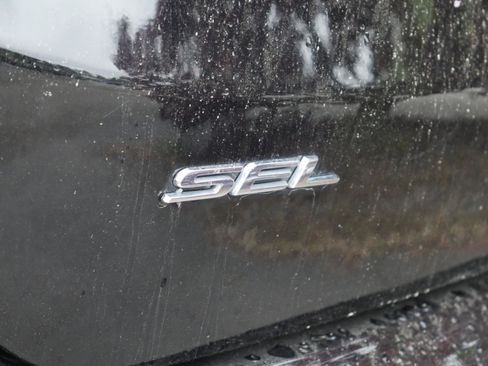 Certified 2022 Ford Edge SEL AWD/4WD image 19