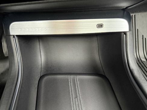 Used 2024 Cadillac Lyriq Luxury w/ LPO, Floor Liner Package AWD/4WD image 27
