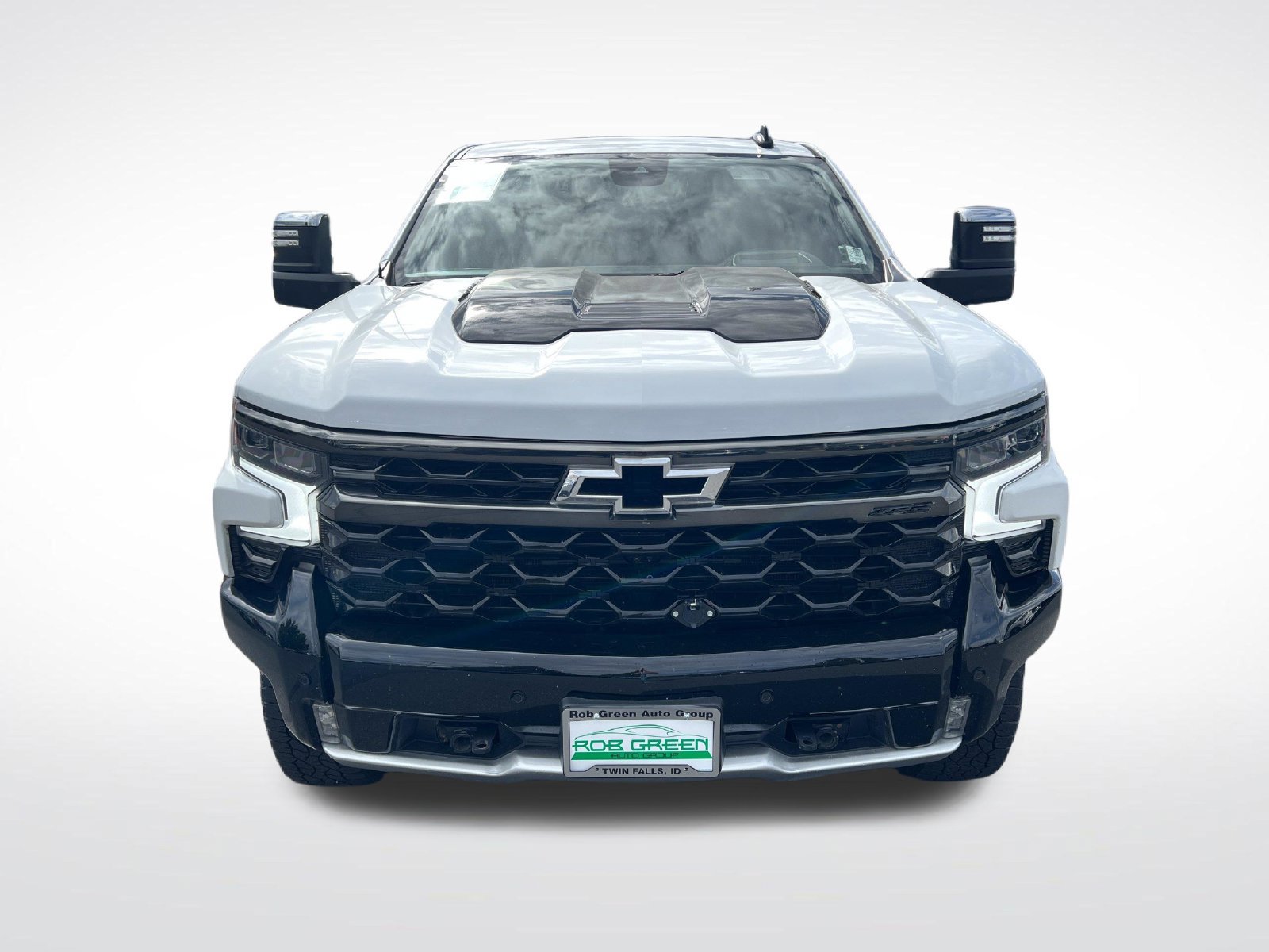 Used 2025 Chevrolet Silverado 1500 ZR2 w/ Technology Package AWD/4WD image 9