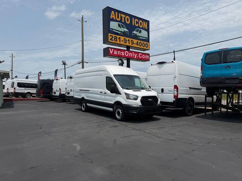Used 2023 Ford Transit 250 148 High Roof Extended RWD image 24