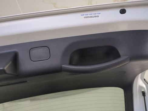 Used 2025 Hyundai Kona SEL FWD image 15