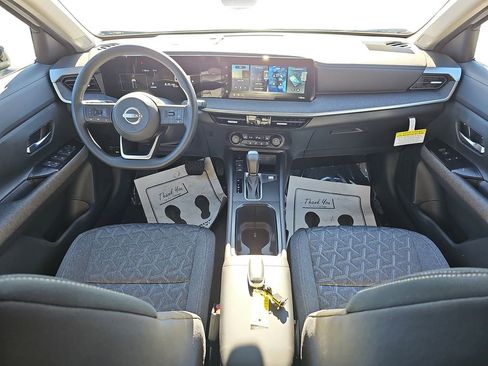 New 2026 Nissan Kicks SV w/ Charging Package image 12