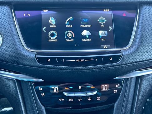 Used 2019 Cadillac XT5 Luxury image 12