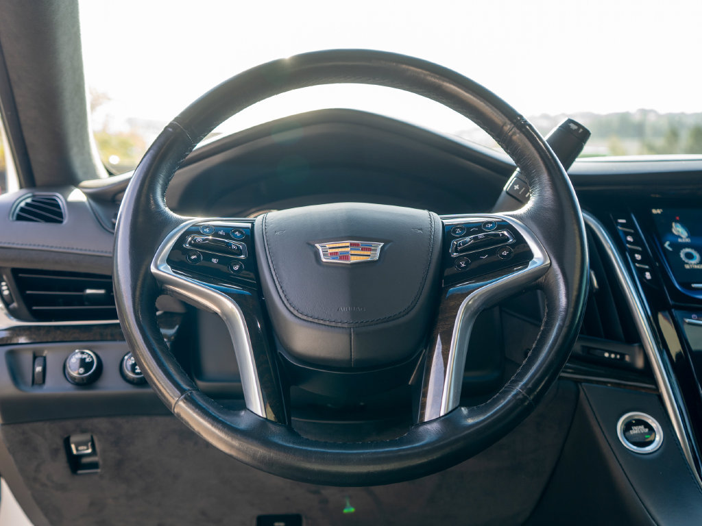 Used 2019 Cadillac Escalade Platinum AWD/4WD image 20